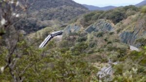 Detienen al maquinista del Tren Interoceánico tras descarrilamiento en Oaxaca Detienen al maquinista del Tren Interoceánico tras descarrilamiento en Oaxaca