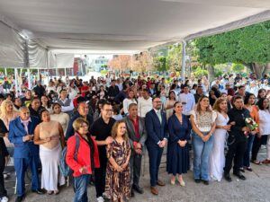 DIF Irapuato celebra 60 matrimonios comunitarios en el Día del Amor y la Amistad DIF Irapuato celebra 60 matrimonios comunitarios en el Día del Amor y la Amistad