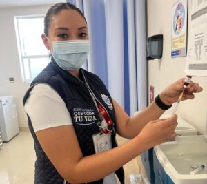 Secretaría de Salud del Estado de Guanajuato habilita 13 Macrocentros y más de 450 puestos de vacunación contra el sarampión Secretaría de Salud del Estado de Guanajuato habilita 13 Macrocentros y más de 450 puestos de vacunación contra el sarampión