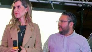 Ataque armado en Jerécuaro deja dos muertos; entre las víctimas, esposo de la alcaldesa Ataque armado en Jerécuaro deja dos muertos; entre las víctimas, esposo de la alcaldesa