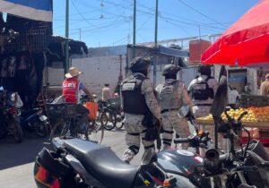 Comerciantes del Mercado Tomasa Esteves desconfían de seguridad pese a mayor presencia policial Comerciantes del Mercado Tomasa Esteves desconfían de seguridad pese a mayor presencia policial