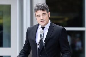 Renuncia jefe antiterrorista de EE.UU. por guerra en Irán; acusa que no existía amenaza inminente Renuncia jefe antiterrorista de EE.UU. por guerra en Irán; acusa que no existía amenaza inminente