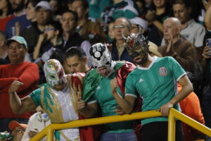 FIFA prohíbe máscaras de lucha libre en el Estadio BBVA para el repechaje rumbo al Mundial 2026 FIFA prohíbe máscaras de lucha libre en el Estadio BBVA para el repechaje rumbo al Mundial 2026