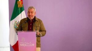 Michoacán busca juzgar a menores como adultos tras crimen en preparatoria Michoacán busca juzgar a menores como adultos tras crimen en preparatoria