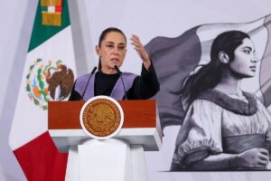 Sheinbaum defiende “Plan B” y lamenta rechazo a revocación de mandato en elecciones Sheinbaum defiende “Plan B” y lamenta rechazo a revocación de mandato en elecciones