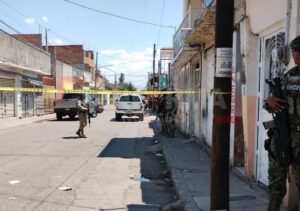 Hombre es asesinado a balazos en la colonia Santa María Hombre es asesinado a balazos en la colonia Santa María