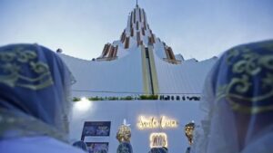 FGR busca reabrir caso contra líder de La Luz del Mundo; juez definirá hoy si procede FGR busca reabrir caso contra líder de La Luz del Mundo; juez definirá hoy si procede