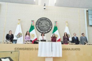 Conmemoran en Guanajuato el bicentenario de la primera Constitución del estado Conmemoran en Guanajuato el bicentenario de la primera Constitución del estado