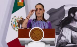 Sheinbaum advierte que acusaciones de EE.UU. contra políticos mexicanos podrían tener motivación política Sheinbaum advierte que acusaciones de EE.UU. contra políticos mexicanos podrían tener motivación política