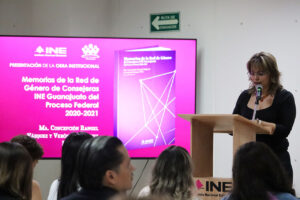 INE Guanajuato presenta libro sobre la Red de Género de Consejeras; destacan su valor para fortalecer la democracia paritaria INE Guanajuato presenta libro sobre la Red de Género de Consejeras; destacan su valor para fortalecer la democracia paritaria