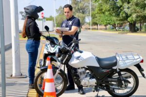 Concluye primera generación de Moto Escuela en Irapuato Concluye primera generación de Moto Escuela en Irapuato