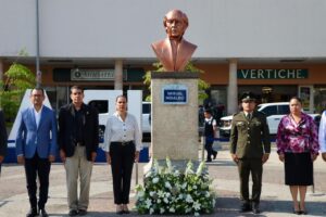 Irapuato conmemora natalicio de Miguel Hidalgo con ceremonia cívica Irapuato conmemora natalicio de Miguel Hidalgo con ceremonia cívica
