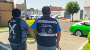 Retiran venta irregular y liberan vialidades en la colonia Cuarto Día de Irapuato Retiran venta irregular y liberan vialidades en la colonia Cuarto Día de Irapuato