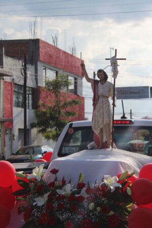 A un año de la masacre en Barrio Nuevo, vecinos peregrinan por la paz en Irapuato A un año de la masacre en Barrio Nuevo, vecinos peregrinan por la paz en Irapuato
