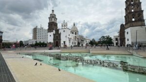 Analizan renovación de las fuentes danzarinas en el Centro Histórico de Irapuato Analizan renovación de las fuentes danzarinas en el Centro Histórico de Irapuato