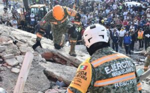 México refuerza ayuda a Venezuela tras sismos; Sheinbaum abre puerta a más rescatistas México refuerza ayuda a Venezuela tras sismos; Sheinbaum abre puerta a más rescatistas
