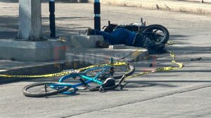 Muere ciclista tras accidente con motocicleta en la colonia Los Presidentes Muere ciclista tras accidente con motocicleta en la colonia Los Presidentes