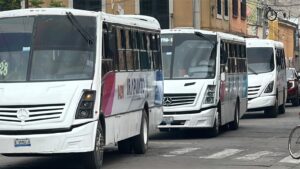 Lluvias incrementan riesgo de accidentes, pero el 97% se debe a errores humanos: Movilidad de Irapuato Lluvias incrementan riesgo de accidentes, pero el 97% se debe a errores humanos: Movilidad de Irapuato