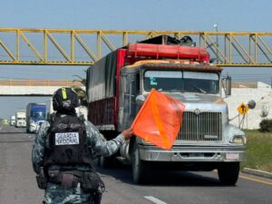 Guardia Nacional refuerza vigilancia en carreteras de Guanajuato con operativos Radar, Caballero del Camino y Casco Guardia Nacional refuerza vigilancia en carreteras de Guanajuato con operativos Radar, Caballero del Camino y Casco