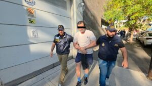 Sheinbaum prevé traslado a México de contraalmirante detenido en Argentina por huachicol fiscal Sheinbaum prevé traslado a México de contraalmirante detenido en Argentina por huachicol fiscal