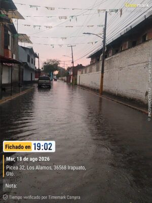 Lluvia intensa deja 15 puntos con encharcamientos en Irapuato Lluvia intensa deja 15 puntos con encharcamientos en Irapuato