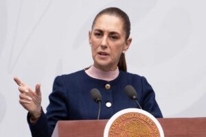 Sheinbaum advierte: ningún interés personal está por encima del pueblo y la Nación Sheinbaum advierte: ningún interés personal está por encima del pueblo y la Nación