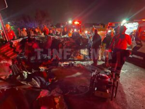 Accidente en el Libramiento Sur de Irapuato deja una mujer sin vida y seis personas lesionadas Accidente en el Libramiento Sur de Irapuato deja una mujer sin vida y seis personas lesionadas