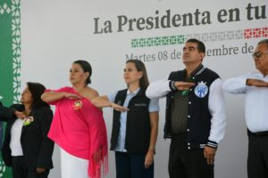 Lorena Alfaro fortalece acercamiento con comunidad educativa de Guadalupe Rivera Lorena Alfaro fortalece acercamiento con comunidad educativa de Guadalupe Rivera