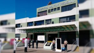 Derechohabientes cuestionan abasto de medicamentos y tiempos de atención en Hospital Militar de Irapuato Derechohabientes cuestionan abasto de medicamentos y tiempos de atención en Hospital Militar de Irapuato