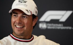 Checo Pérez volvería a participar en el show run de la cdmx previo al gp de México 2026 Checo Pérez volvería a participar en el show run de la cdmx previo al gp de México 2026