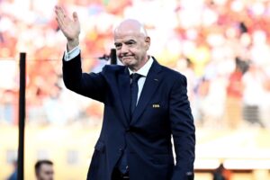 FIFA acusa a UEFA de acoso contra Infantino y busca frenar entrega de documentos FIFA acusa a UEFA de acoso contra Infantino y busca frenar entrega de documentos