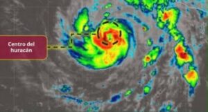 «Trudy» se intensifica a huracán categoría 3 y amenaza con lluvia intensas en el pacífico mexicano «Trudy» se intensifica a huracán categoría 3 y amenaza con lluvia intensas en el pacífico mexicano