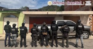 Caen 12 objetivos delincuenciales en Michoacán tras cateos simultáneos en dos municipios Caen 12 objetivos delincuenciales en Michoacán tras cateos simultáneos en dos municipios