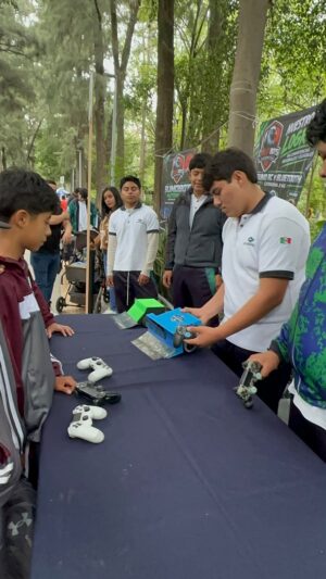 Parque Irekua recibe concurso de robótica para impulsar el talento juvenil en Irapuato Parque Irekua recibe concurso de robótica para impulsar el talento juvenil en Irapuato
