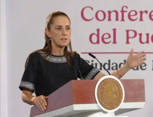 Sheinbaum admite que los 59 millones de litros de combustible decomisados en Guanajuato no eran huachicol; la instalación tenía sus permisos Sheinbaum admite que los 59 millones de litros de combustible decomisados en Guanajuato no eran huachicol; la instalación tenía sus permisos