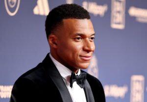 China suspende transmisiones de La Liga tras polémica de Mbappé por meme sobre Mao Zedong China suspende transmisiones de La Liga tras polémica de Mbappé por meme sobre Mao Zedong